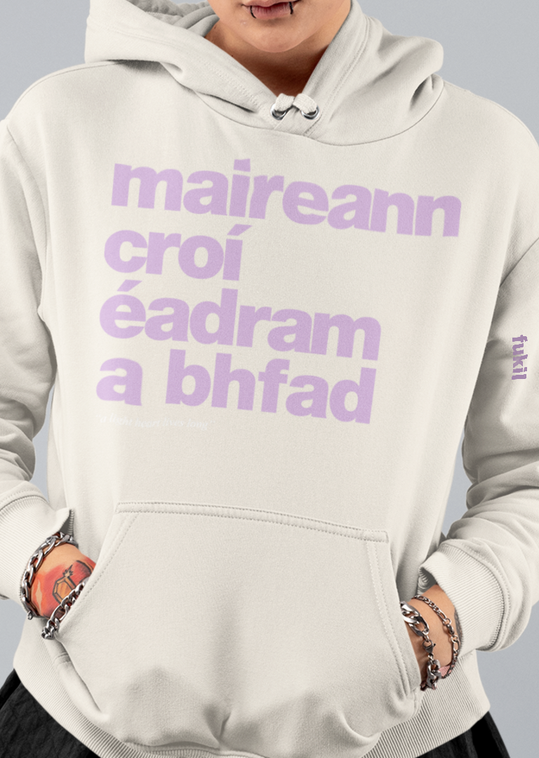 fukil maireann croí hoodie