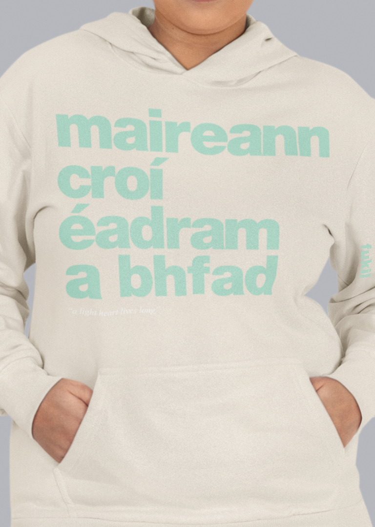 fukil maireann croí hoodie