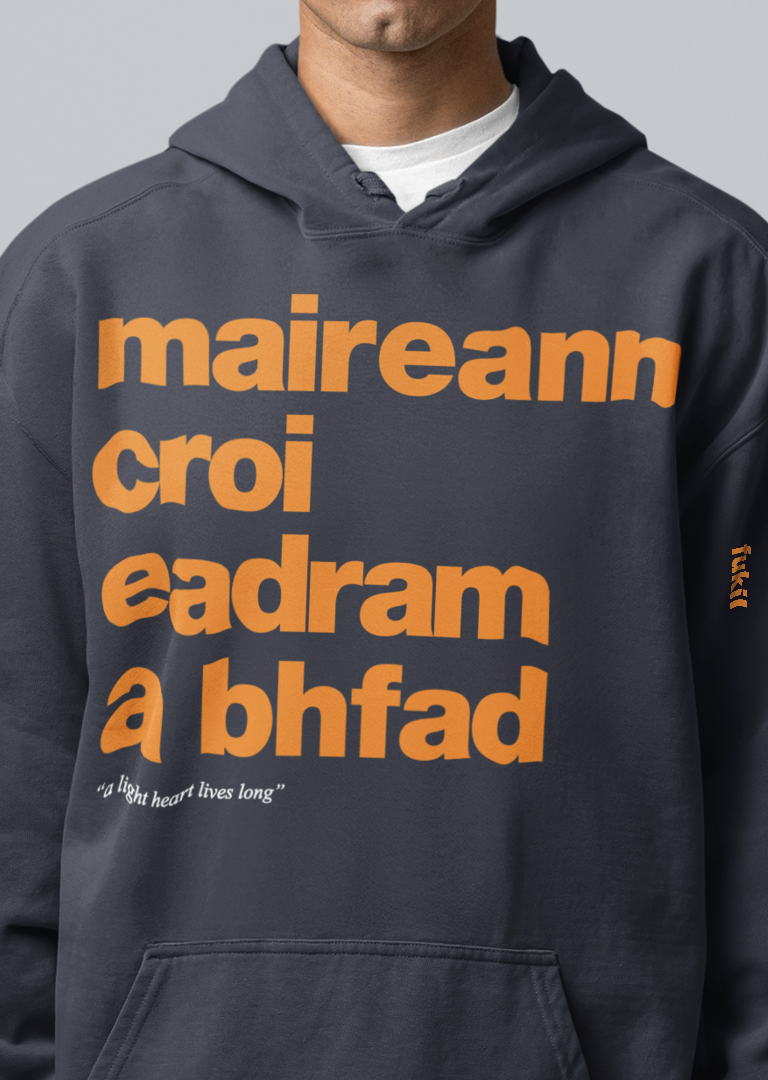 fukil maireann croí hoodie