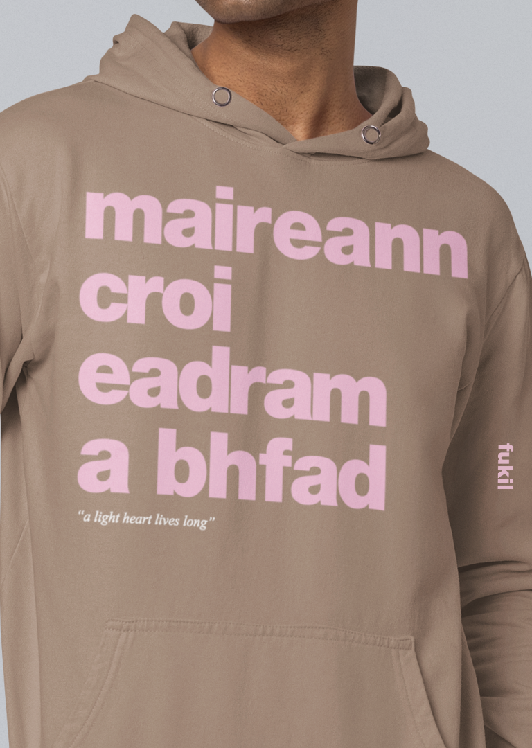 fukil maireann croí hoodie