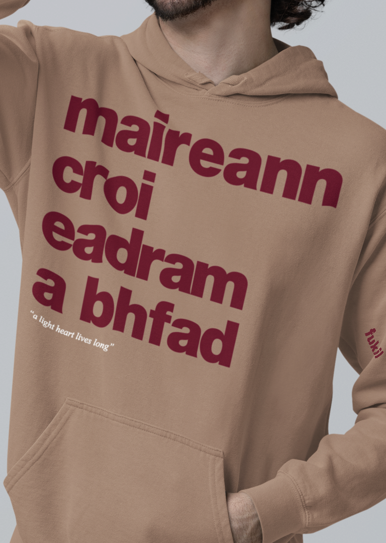 fukil maireann croí hoodie