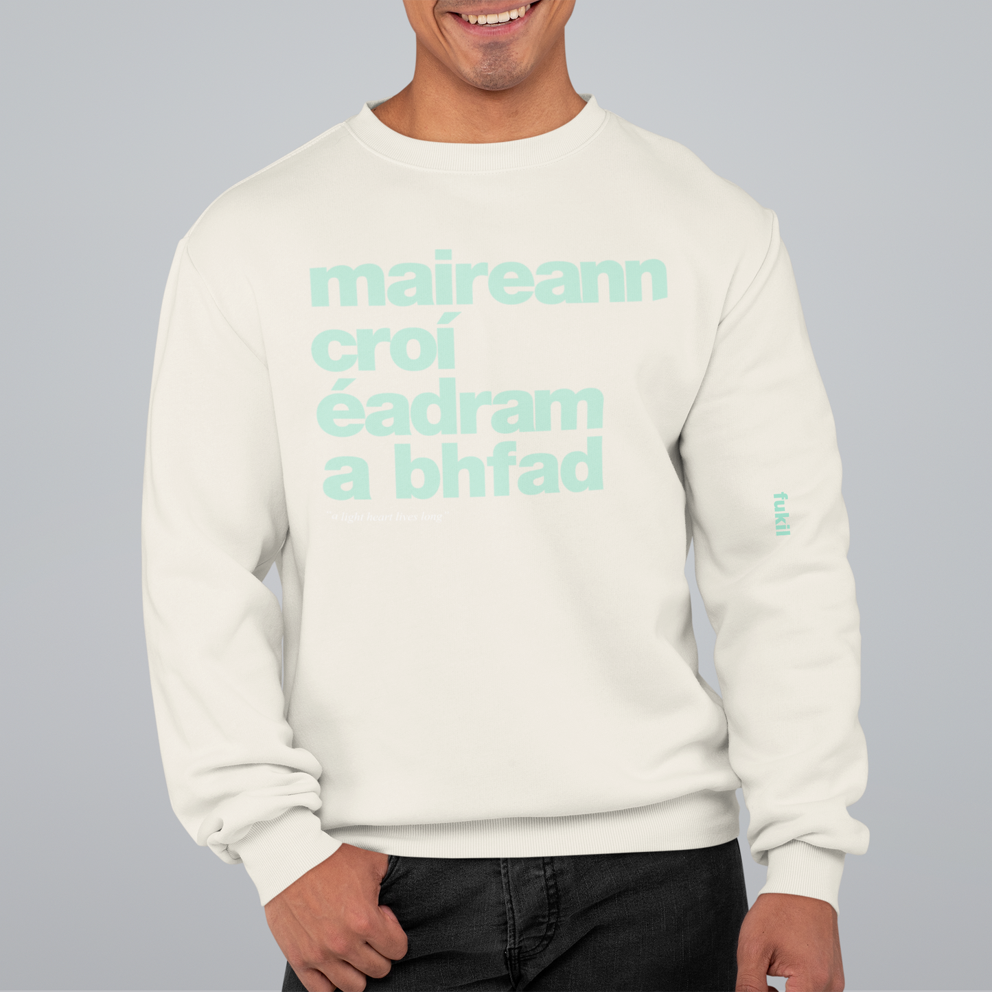 fukil maireann croí sweatshirt
