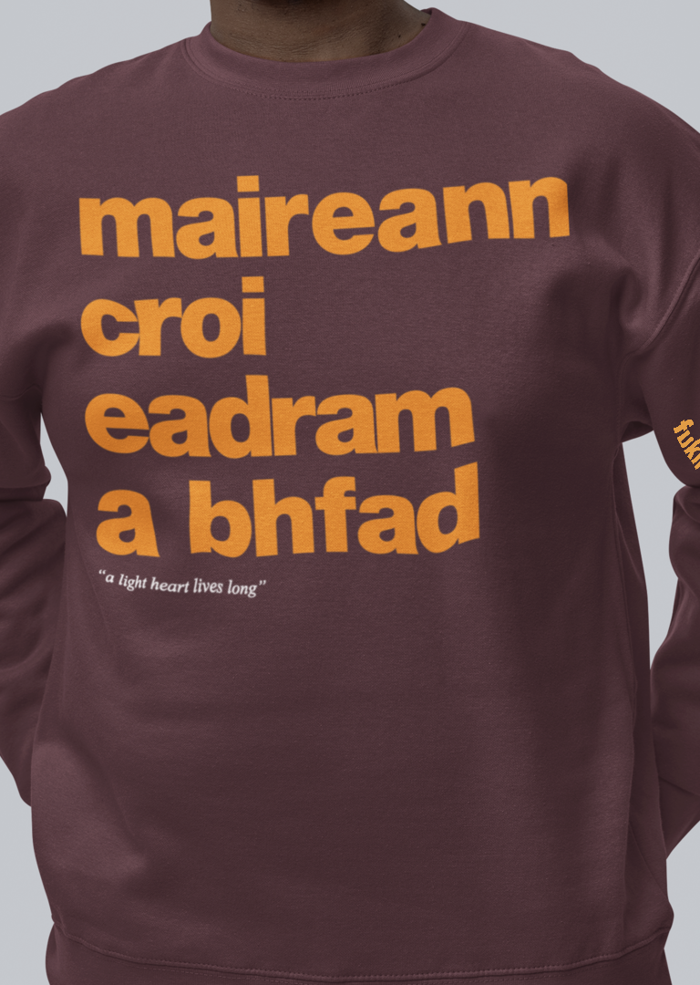 fukil maireann croí sweatshirt