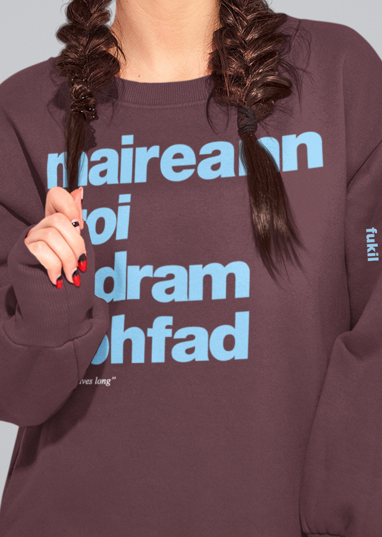 fukil maireann croí sweatshirt