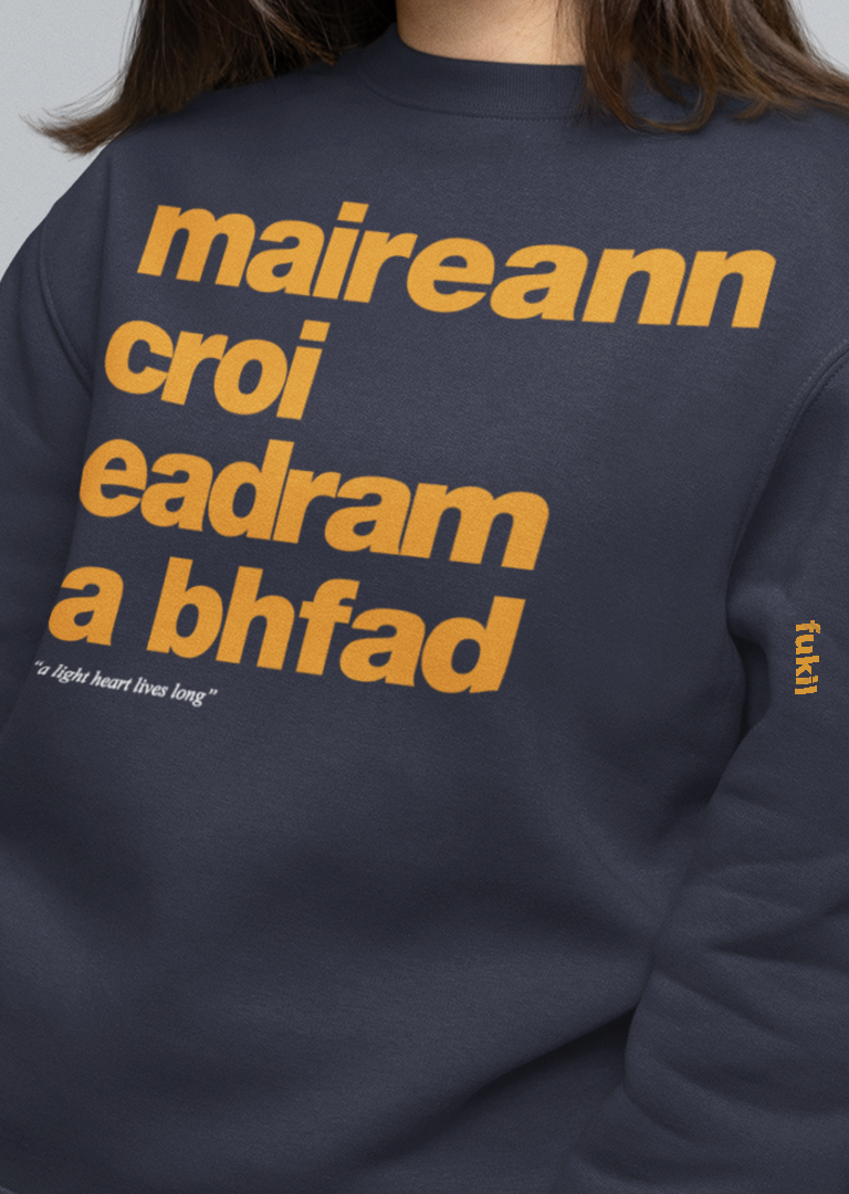 fukil maireann croí sweatshirt