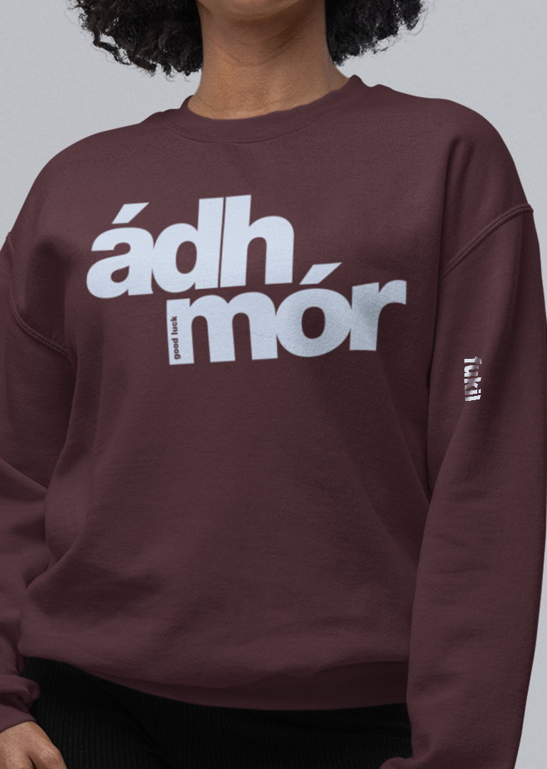 fukil ádh mór sweatshirt