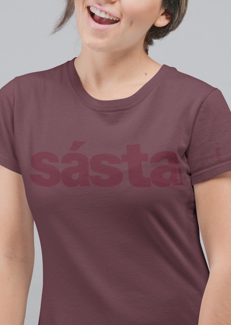 fukil sásta t-shirt
