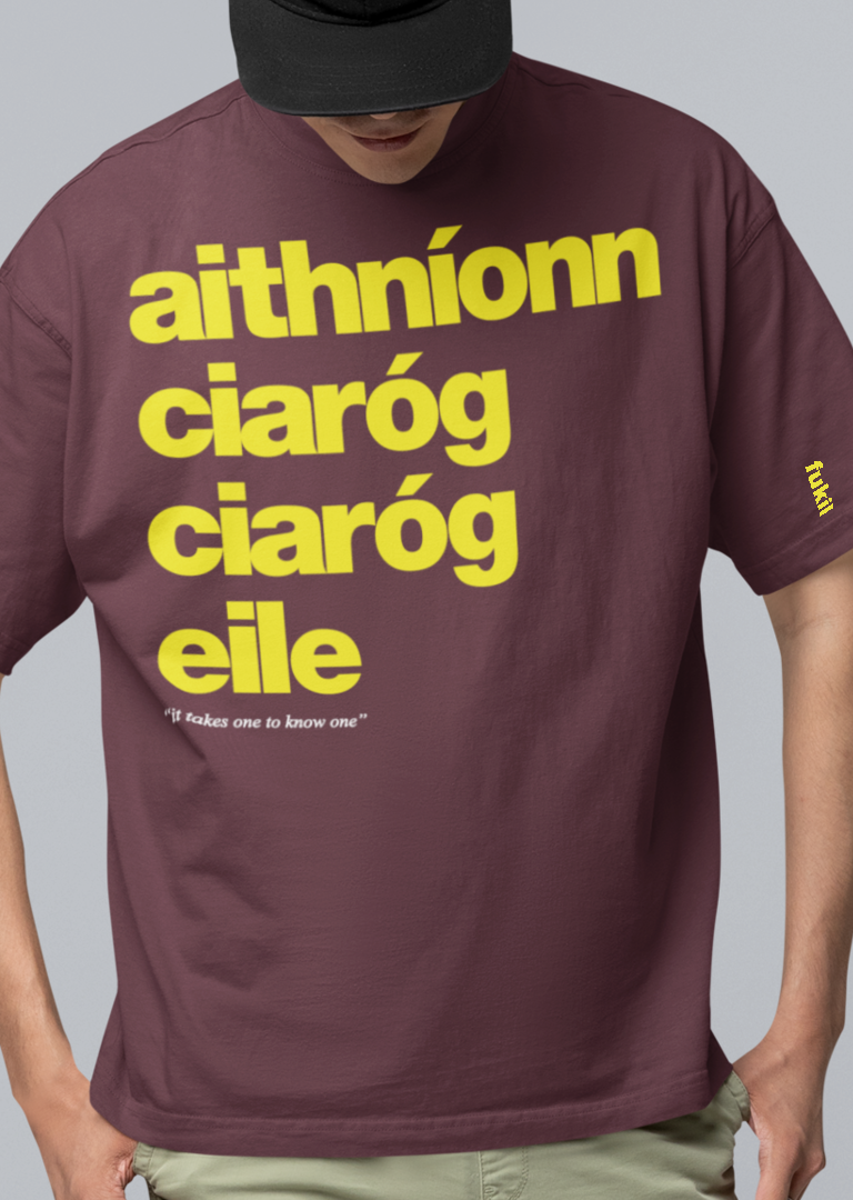 fukil aithníonn ciaróg tee