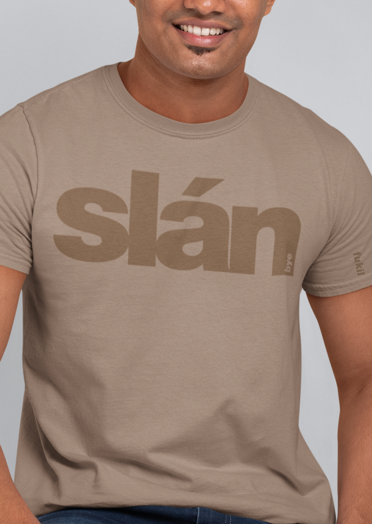 fukil slán t-shirt