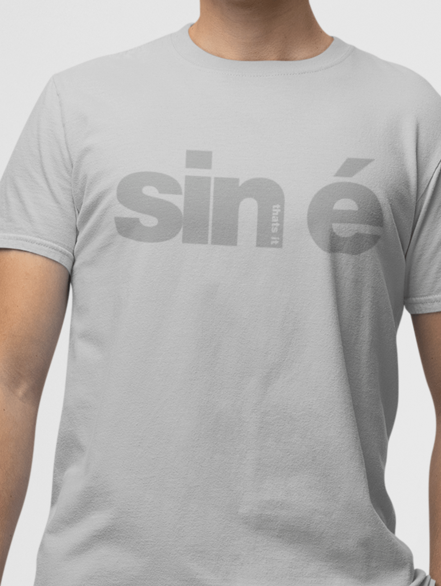 fukil sin é t-shirt