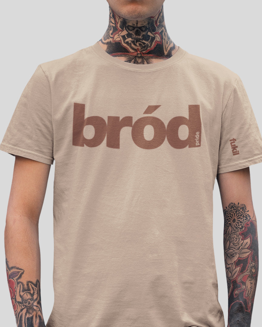 fukil bród t-shirt