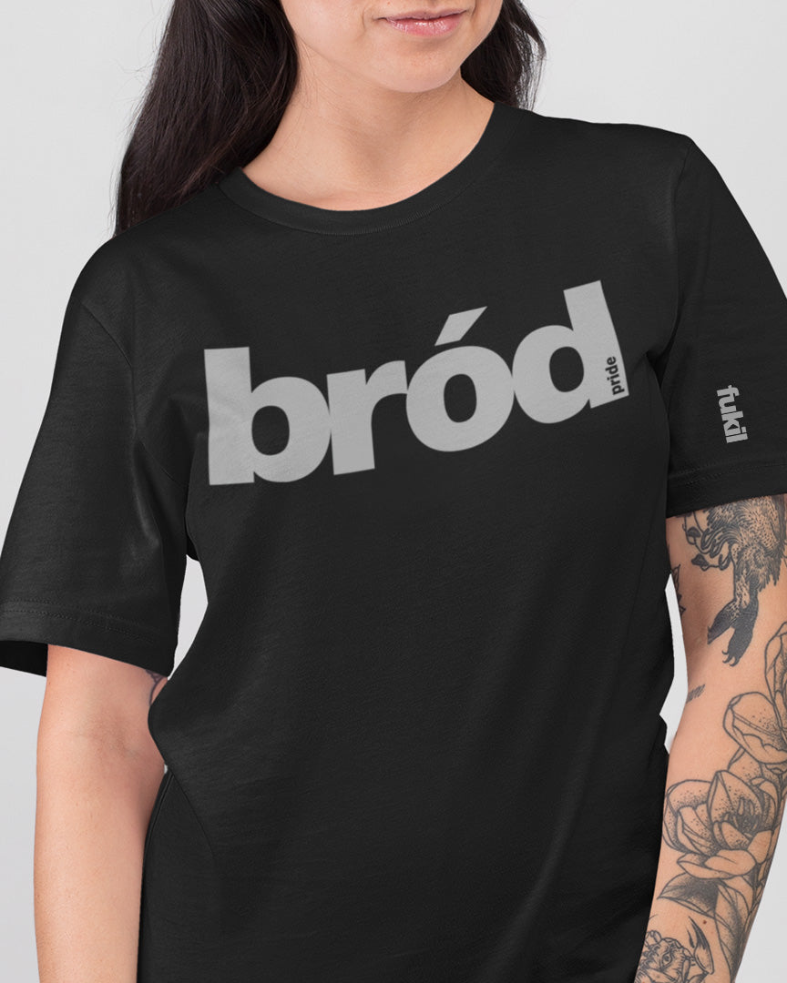 fukil bród t-shirt