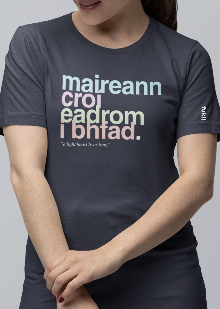 fukil neapolitan maireann croí t-shirt