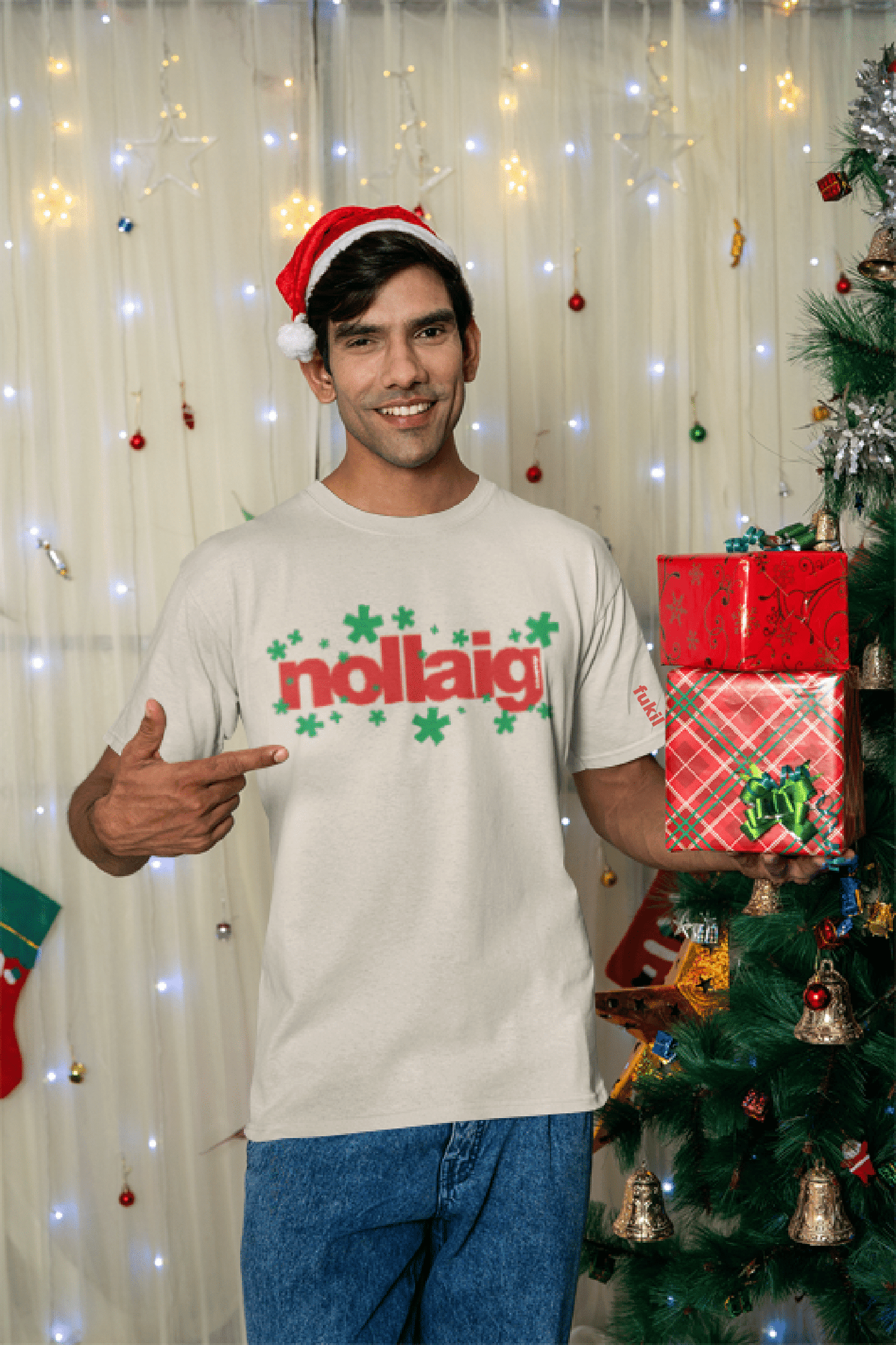 fukil nollaig snowy t-shirt