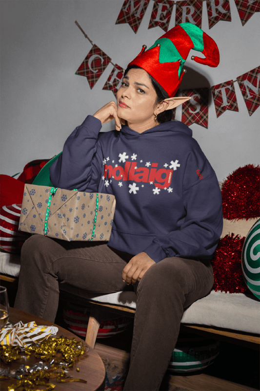 fukil nollaig snowy hoodie