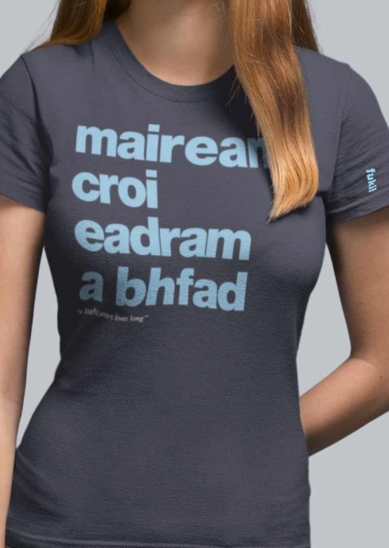 fukil maireann croí tee