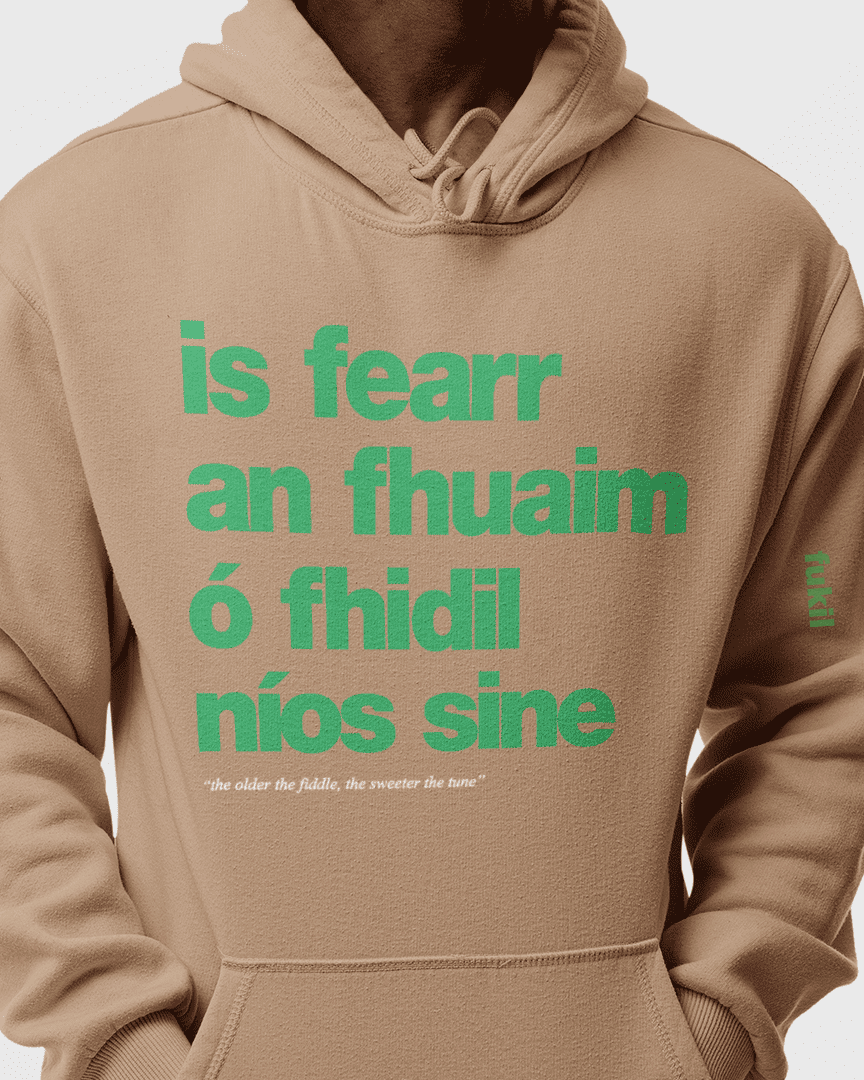 fukil Gaeilge bhriste hoodie