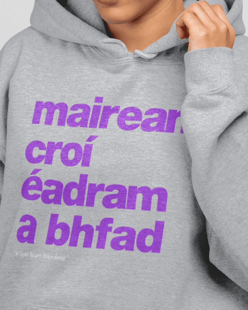 fukil maireann croí hoodie