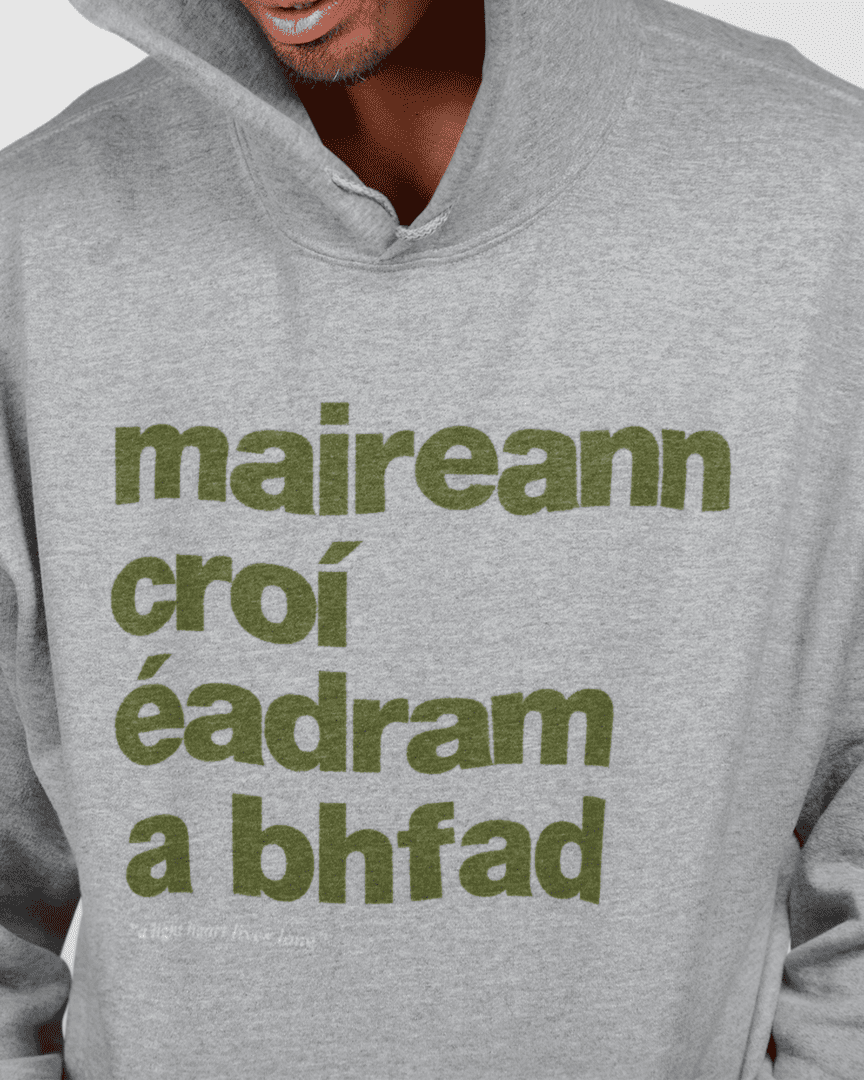 fukil maireann croí hoodie