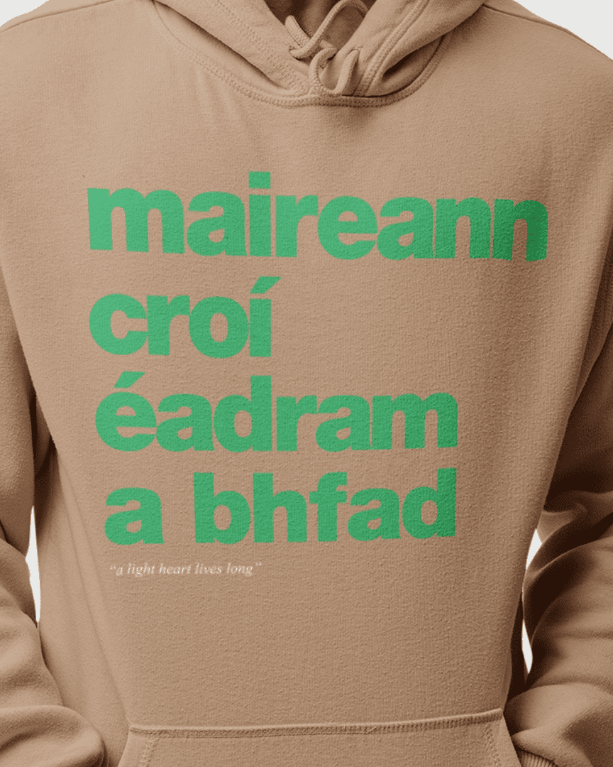 fukil maireann croí hoodie