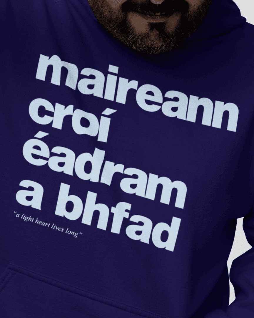 fukil maireann croí hoodie