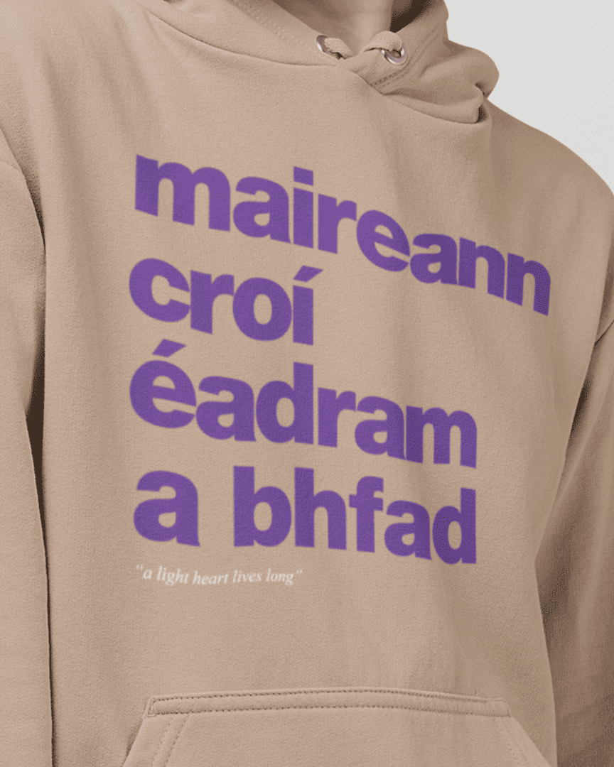 fukil maireann croí hoodie