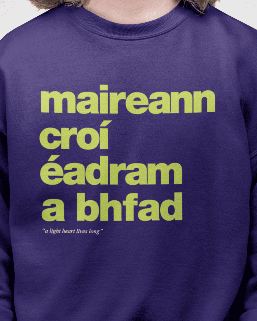 fukil maireann croí sweatshirt