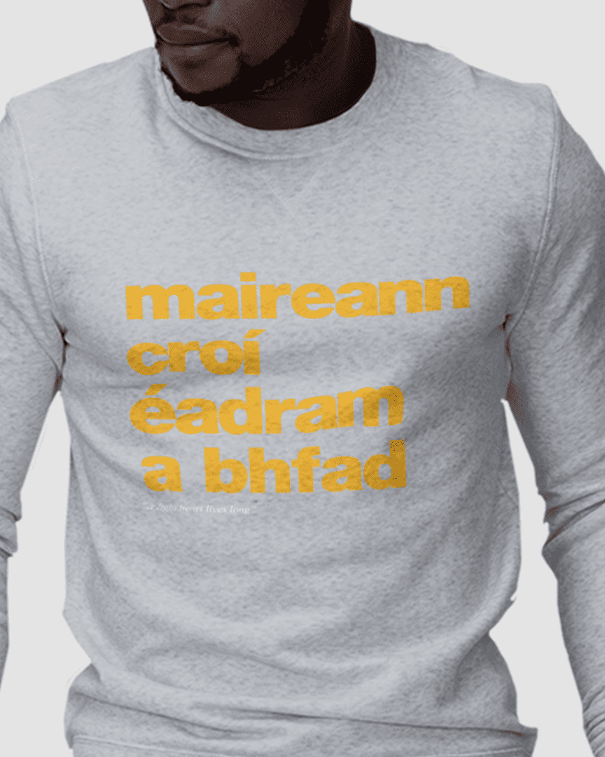 fukil maireann croí sweatshirt