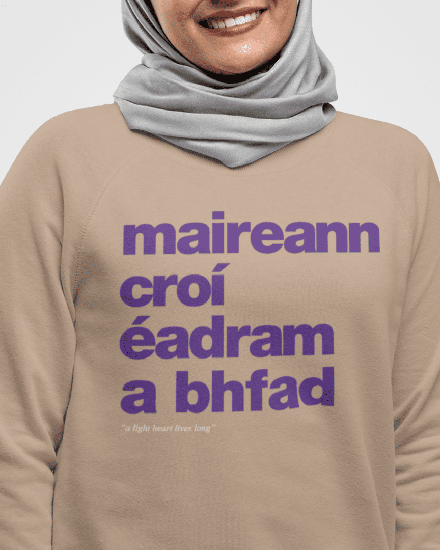 fukil maireann croí sweatshirt