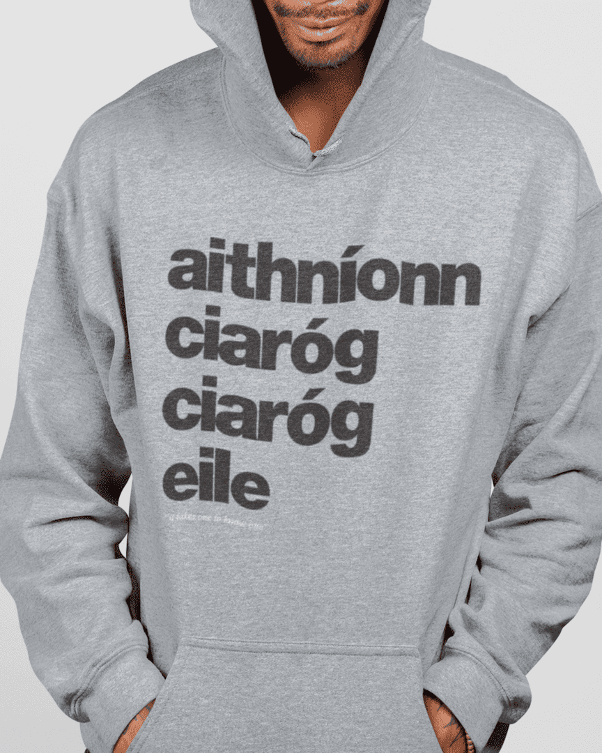 fukil aithníonn ciaróg hoodie